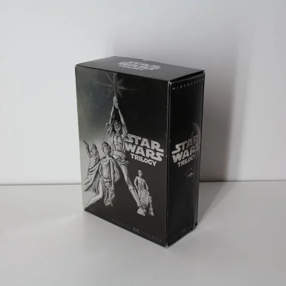 Star Wars Trilogy DVD Set with bonus material - Picture 7 of 8